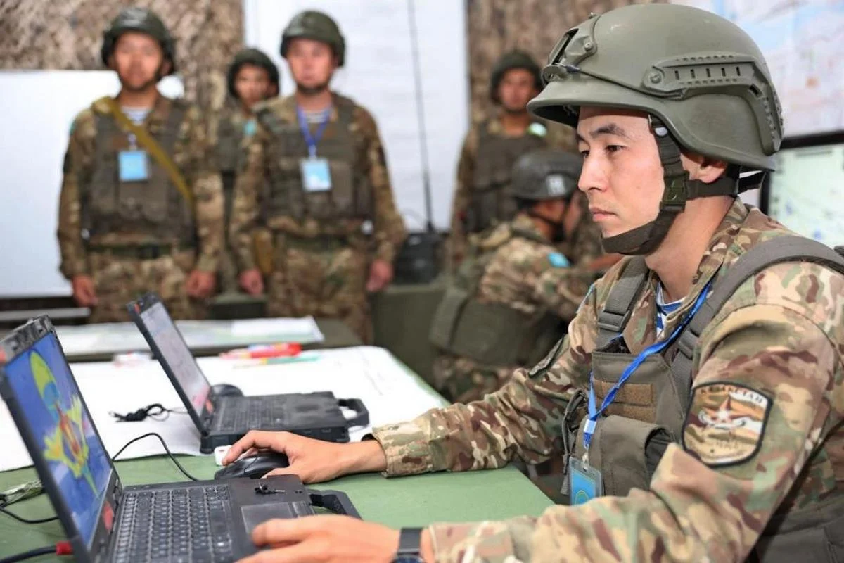 По поручению Токаева в Казахстане началась комплексная военная реформа