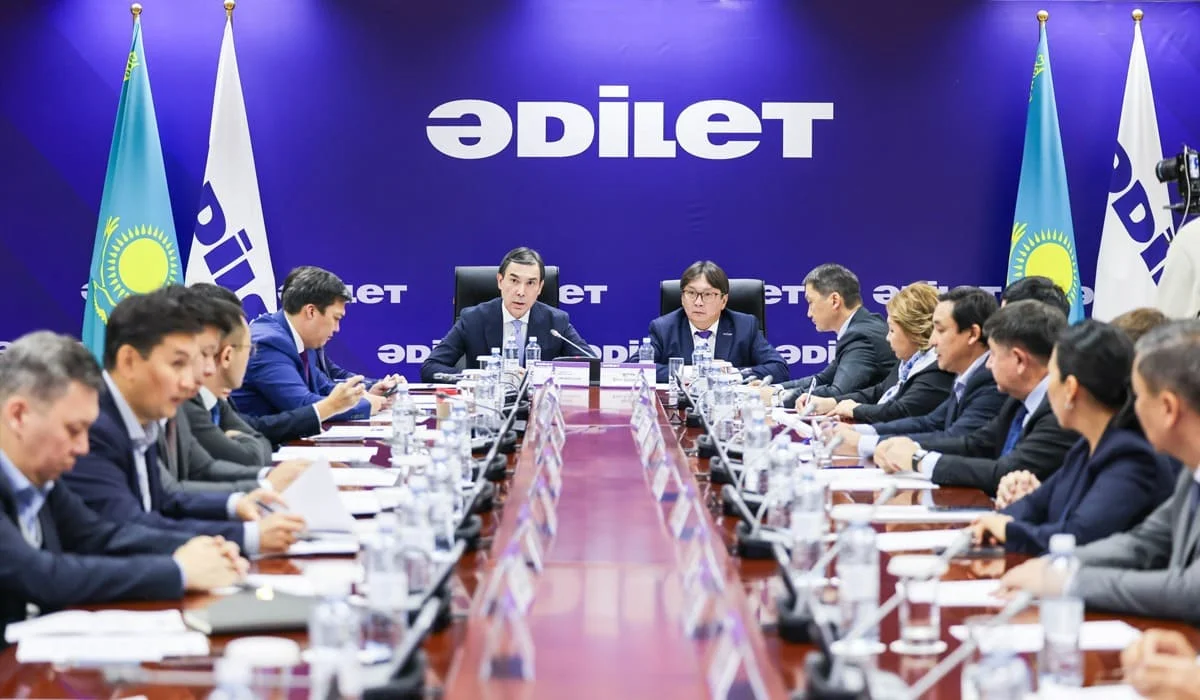 Деловой совет партии «Әділет» предложил новые подходы в развитии обрабатывающей промышленности