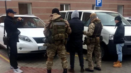 КНБ задержал двух граждан Китая