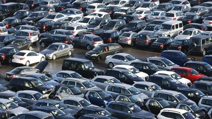 Казахстанцы перепродают друг другу старые автомобили