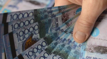 Завхоз колледжа обманывала отчисленных студентов