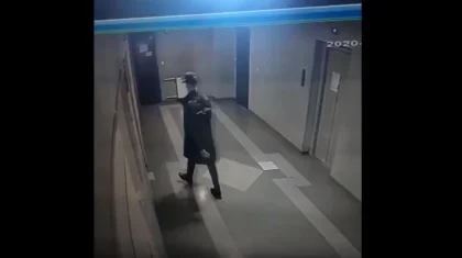 Шесть пожарных рукавов стащил из подъезда житель Нур-Султана