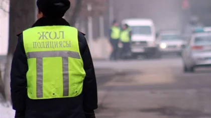 Патрульного полицейского поймали на взятке в Восточно-Казахстанской области