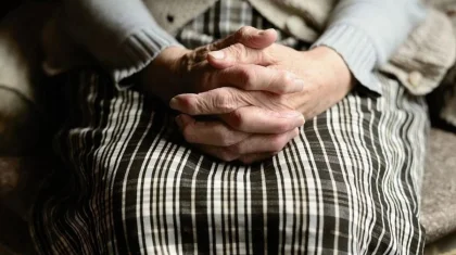 85-летняя пенсионерка заболела коронавирусом в Павлодарской области