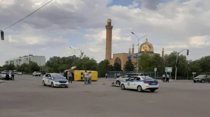 Медики попали в ДТП в Карагандинской области