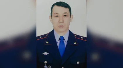 Три операции перенес выпрыгнувший в окно на 13 этаже за педофилом полицейский в Алматы