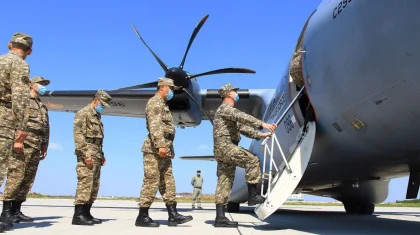 Казахстанские военные медики вылетели в Ливан