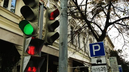 На оживленных перекрестках Алматы установят дополнительные светофоры