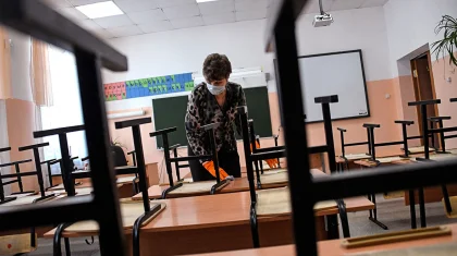 Почти полсотни детей из дежурных групп болеют КВИ в Казахстане