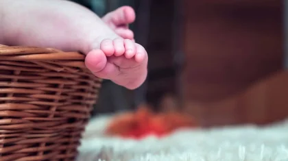 Женщина родила ребенка в ванной и задушила его в Нур-Султане