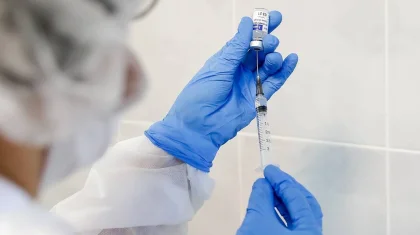 Сколько вакцинированных заболели коронавирусом в Казахстане