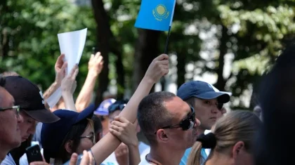 «Оказывали неповиновение». Незаконный митинг в Алматы прокомментировали в полиции