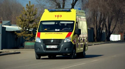 Лишенный прав водитель автобуса сбил человека в Алматы