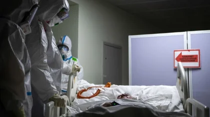 36 казахстанцев скончались от КВИ и пневмонии за сутки