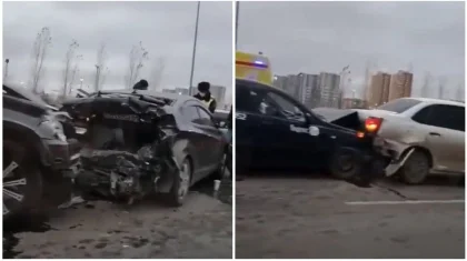 Иномарка влетела в шесть автомобилей в Нур-Султане, есть пострадавшие