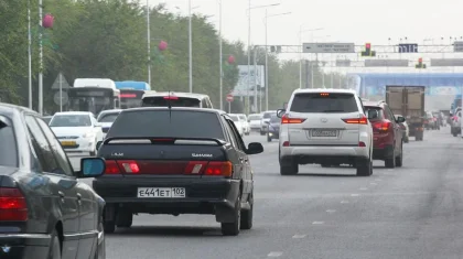 Что делать казахстанцам с российскими автомобилями? Эксперты нашли выход