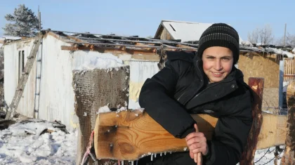 «Они плакали и били кулаками по стеклу»: 11-летний мальчик рассказал, как спас четверых детей