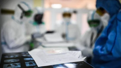 17 казахстанцев скончались от КВИ и пневмонии за сутки