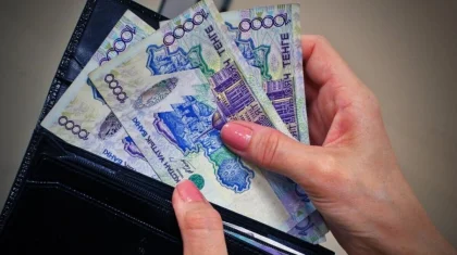 Теща украла у зятя крупную сумму денег в Караганде