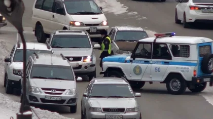 Вымогателей сняли на видео в Усть-Каменогорске