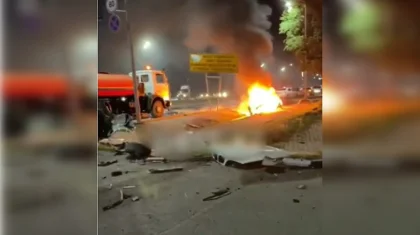 «Машину разорвало, горит»: жуткое ДТП сняли на видео в Алматы