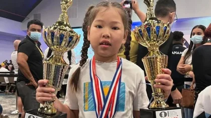 7-летняя казахстанка Малика Зиядин стала чемпионкой мира по шахматам