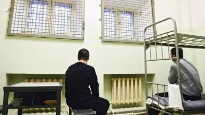 Чиновники провели несколько часов в СИЗО Шымкента