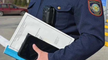«Обыск с пристрастием»: участковый приставал к школьницам в Шымкенте