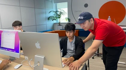 Из села в одну из лучших школ страны: молодой педагог покоряет Apple