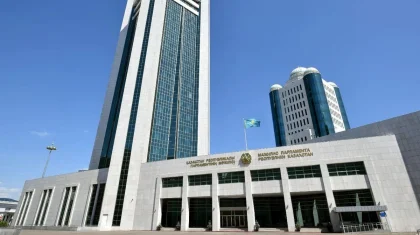 Мажилис перечислит однодневный заработок пострадавшим в Костанайской области