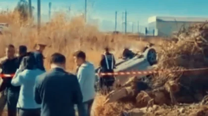 Страшные кадры: водитель задавил насмерть маму с 2-летней дочерью в Алматинской области