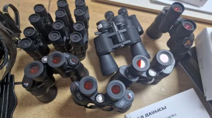 Кандидатам в президенты отправили бинокли