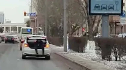 Автоледи ради видео для соцсетей прокатила подростка в багажнике в Астане