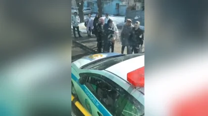 Полицейских обвинили в наезде на девушку в Алматы, но правда оказалась неожиданной