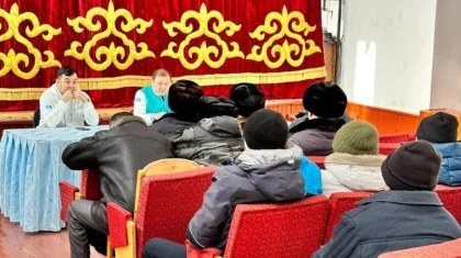 Повышение качества жизни сельчан: кандидат в депутаты провел встречи в Карагандинской области