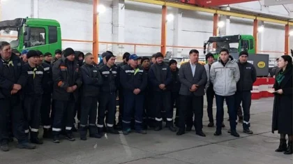 Кандидаты в депутаты от партии «Ауыл» провели встречу с коллективом автозавода в Семее