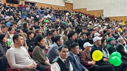 Кандидаты в депутаты от партии «Ауыл» встретились с преподавателями и студентами вузов Уральска