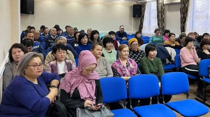 Кандидат в депутаты от ОСДП встретился с трудовым коллективом в Актобе