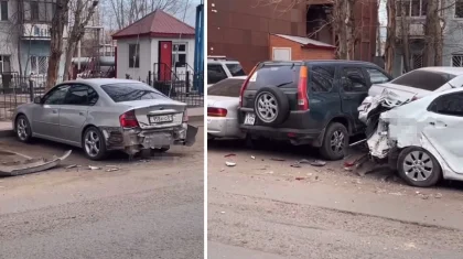 КамАЗ снес припаркованные автомобили в Астане