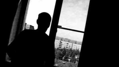 Парень выбросился с 6 этажа в Актау