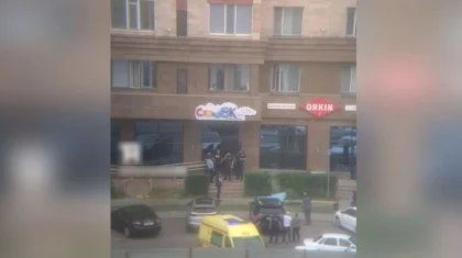 Страшная трагедия: женщина с ребенком выпали из окна 12 этажа в Астане