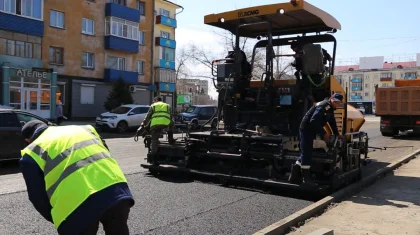 Отремонтировали 18 улиц, залатали 6 500 ям: новый подход к дорожным работам ввели в Усть-Каменогорске