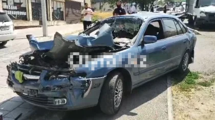 Бетономешалка на скорости смяла 8 авто в Шымкенте, есть пострадавший