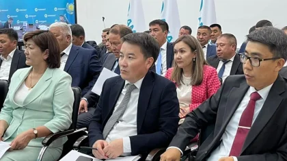 «Нет полномочий и бюджета»: на встрече в AMANAT акимы рассказали о сельских проблемах