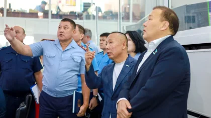 Депутат обратился к полицейским Шымкента