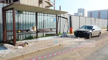 Авто сбило людей на остановке в Астане: в полиции сообщили подробности