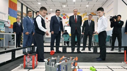 Токаев посетил новый Дворец школьников в Астане