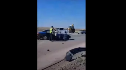 Полицейский автомобиль перевернулся в Актау. Появилось фото и видео очевидцев