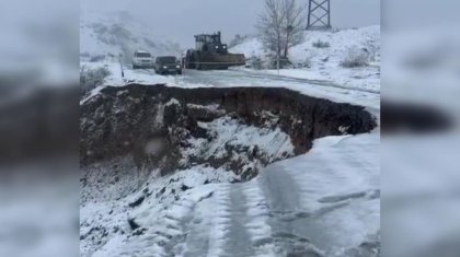 Часть дороги обвалилась в ВКО