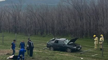 Автомобиль опрокинулся близ Талдыкоргана: погибли два человека